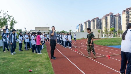 拔河比赛 (2).jpg