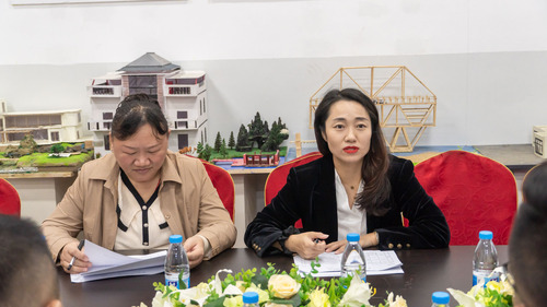 2024-12-09心理健康教育达标检查组莅临指导-13.jpg
